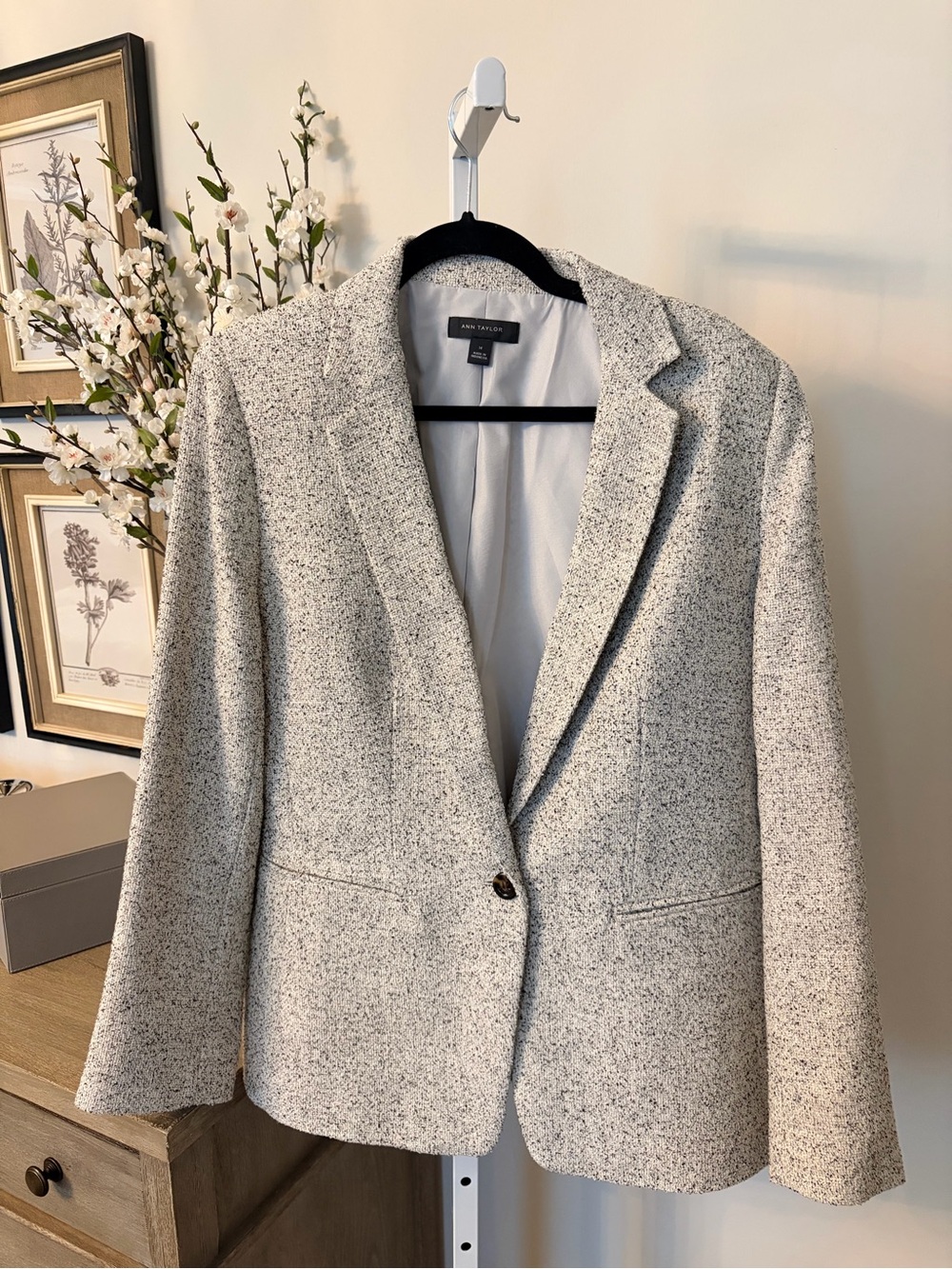 Ann Taylor Light Heathered Cream Blazer